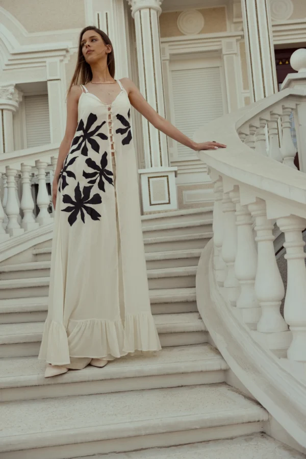 Fantasy Dress - Image 3