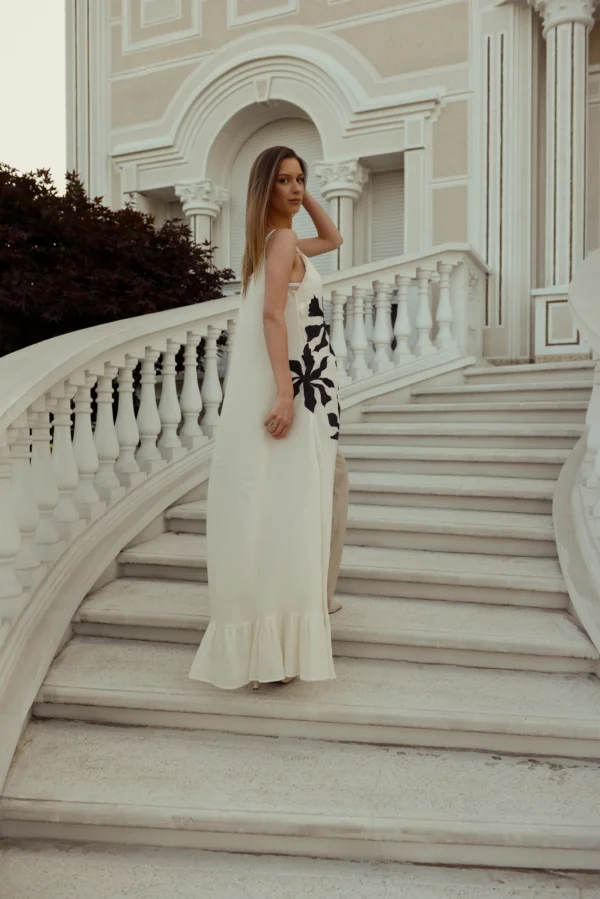 Fantasy Dress - Image 2